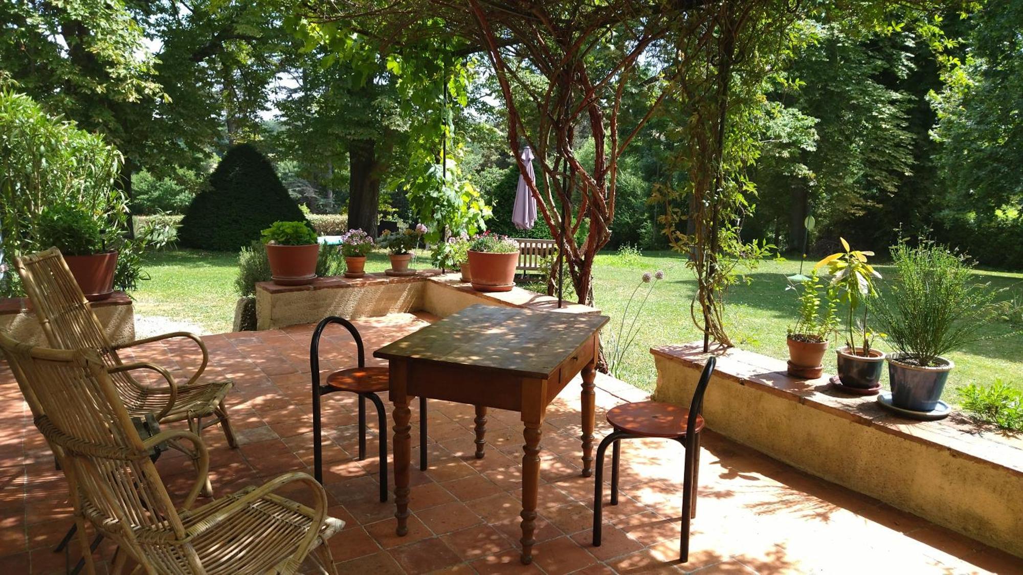 Le Gavachon Bed and Breakfast Leboulin Εξωτερικό φωτογραφία