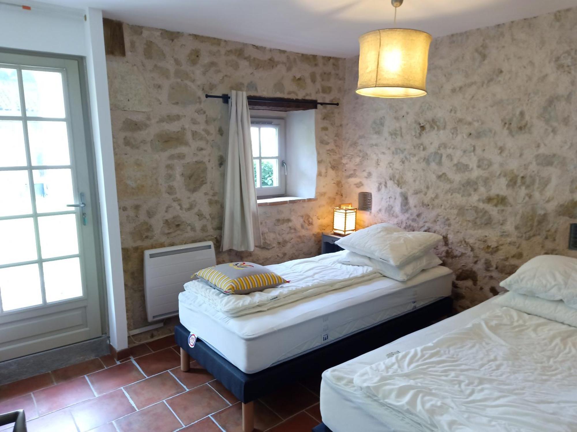 Le Gavachon Bed and Breakfast Leboulin Εξωτερικό φωτογραφία