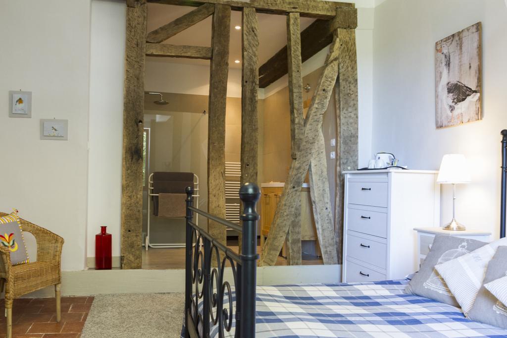 Le Gavachon Bed and Breakfast Leboulin Εξωτερικό φωτογραφία