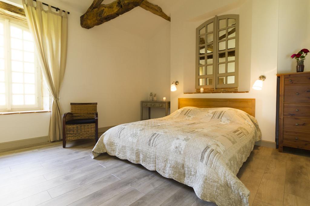 Le Gavachon Bed and Breakfast Leboulin Εξωτερικό φωτογραφία