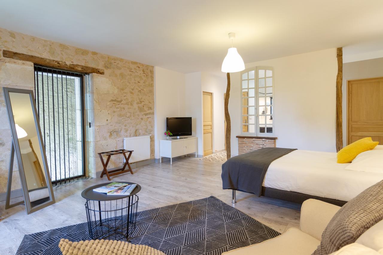 Le Gavachon Bed and Breakfast Leboulin Εξωτερικό φωτογραφία